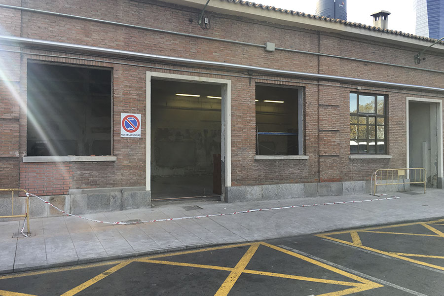 Cerramiento de aluminio en la EMT